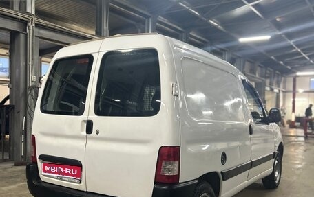 Peugeot Partner II рестайлинг 2, 2011 год, 400 000 рублей, 11 фотография