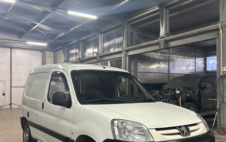 Peugeot Partner II рестайлинг 2, 2011 год, 400 000 рублей, 10 фотография