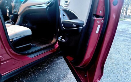 Hyundai Santa Fe III рестайлинг, 2017 год, 2 100 000 рублей, 25 фотография