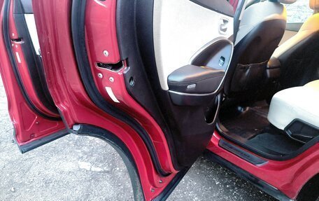 Hyundai Santa Fe III рестайлинг, 2017 год, 2 100 000 рублей, 20 фотография