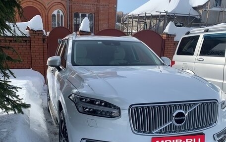 Volvo XC90 II рестайлинг, 2018 год, 5 830 000 рублей, 2 фотография