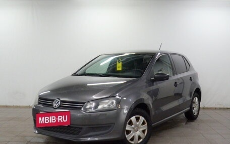 Volkswagen Polo VI (EU Market), 2011 год, 570 000 рублей, 2 фотография