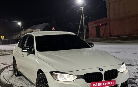 BMW 3 серия, 2012 год, 1 750 000 рублей, 2 фотография