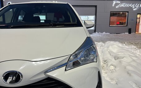 Toyota Vitz, 2018 год, 965 000 рублей, 5 фотография