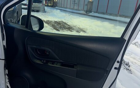 Toyota Vitz, 2018 год, 965 000 рублей, 12 фотография