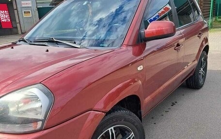 Hyundai Tucson III, 2008 год, 900 000 рублей, 4 фотография