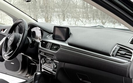 Mazda 6, 2017 год, 1 840 000 рублей, 15 фотография