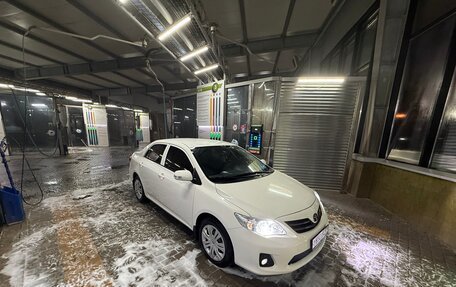 Toyota Corolla, 2011 год, 1 000 000 рублей, 3 фотография