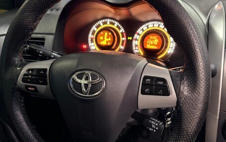 Toyota Corolla, 2011 год, 1 000 000 рублей, 5 фотография