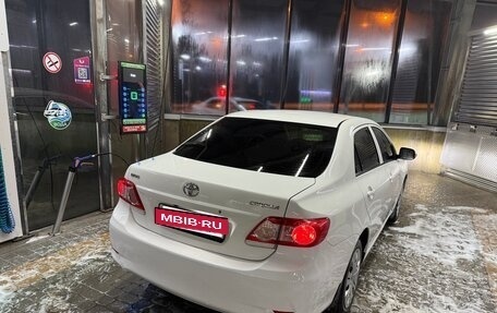 Toyota Corolla, 2011 год, 1 000 000 рублей, 4 фотография