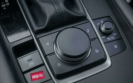 Mazda 3, 2020 год, 1 878 000 рублей, 13 фотография