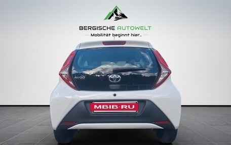 Toyota Aygo II, 2021 год, 1 207 000 рублей, 5 фотография