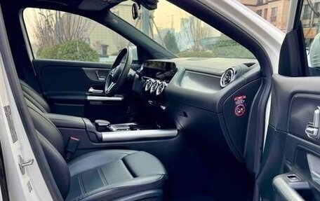 Mercedes-Benz GLA, 2021 год, 2 900 000 рублей, 11 фотография