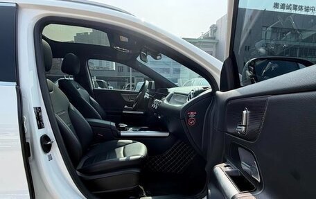 Mercedes-Benz GLA, 2021 год, 2 800 000 рублей, 3 фотография