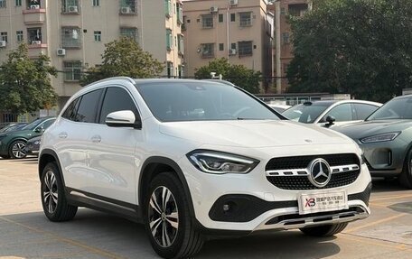 Mercedes-Benz GLA, 2021 год, 2 800 000 рублей, 6 фотография