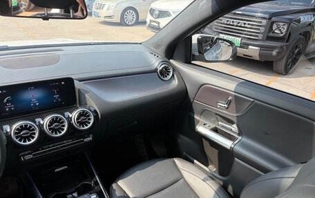 Mercedes-Benz GLA, 2021 год, 2 800 000 рублей, 19 фотография