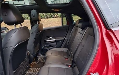 Mercedes-Benz GLA, 2021 год, 2 600 000 рублей, 10 фотография