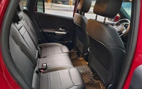 Mercedes-Benz GLA, 2021 год, 2 600 000 рублей, 9 фотография