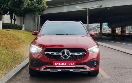 Mercedes-Benz GLA, 2021 год, 2 600 000 рублей, 2 фотография