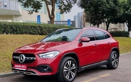 Mercedes-Benz GLA, 2021 год, 2 600 000 рублей, 1 фотография