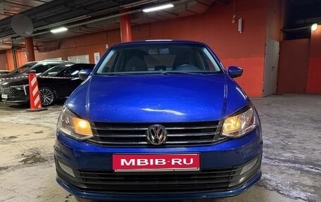 Volkswagen Polo VI (EU Market), 2018 год, 810 000 рублей, 2 фотография