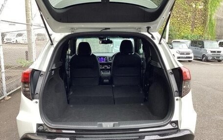 Honda Vezel, 2021 год, 1 510 000 рублей, 9 фотография