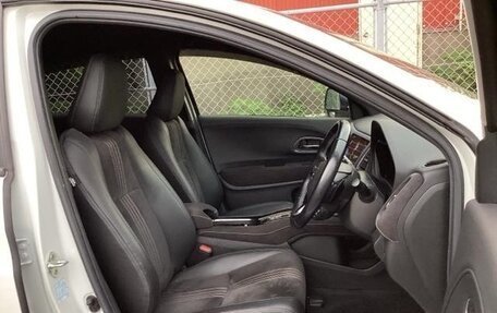 Honda Vezel, 2021 год, 1 510 000 рублей, 14 фотография