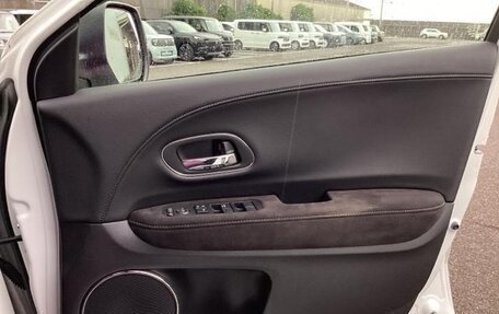 Honda Vezel, 2021 год, 1 510 000 рублей, 25 фотография