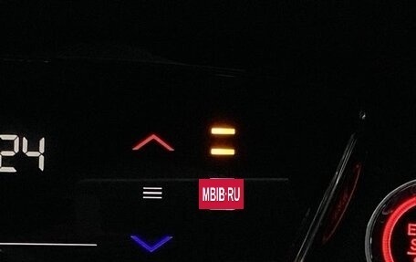 Honda Vezel, 2021 год, 1 510 000 рублей, 17 фотография