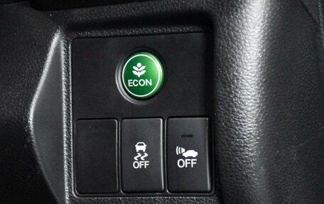 Honda Vezel, 2014 год, 1 450 000 рублей, 18 фотография