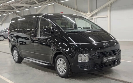 Hyundai Staria, 2021 год, 4 353 000 рублей, 3 фотография