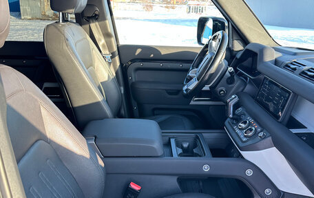 Land Rover Defender II, 2021 год, 7 500 000 рублей, 11 фотография