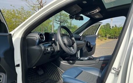 Mercedes-Benz A-Класс, 2023 год, 1 785 000 рублей, 2 фотография