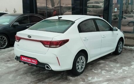 KIA Rio IV, 2020 год, 1 540 000 рублей, 6 фотография