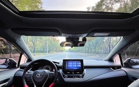 Toyota Corolla, 2022 год, 1 300 008 рублей, 7 фотография