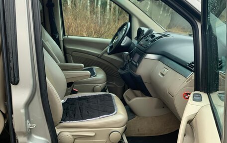 Mercedes-Benz Viano, 2009 год, 1 750 000 рублей, 2 фотография