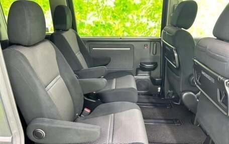 Honda Stepwgn IV, 2017 год, 1 420 000 рублей, 5 фотография