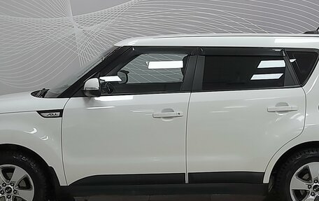 KIA Soul II рестайлинг, 2017 год, 1 299 000 рублей, 6 фотография