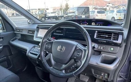 Honda Stepwgn IV, 2017 год, 1 530 000 рублей, 18 фотография