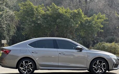 Skoda Octavia IV, 2023 год, 1 850 055 рублей, 10 фотография