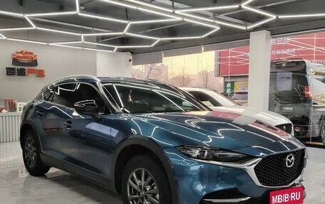 Mazda CX-4, 2022 год, 1 950 055 рублей, 3 фотография