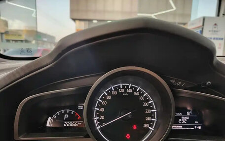 Mazda CX-4, 2022 год, 1 950 055 рублей, 10 фотография