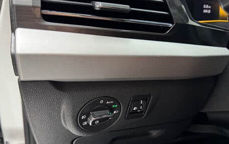 Volkswagen Lavida, 2022 год, 1 750 000 рублей, 13 фотография