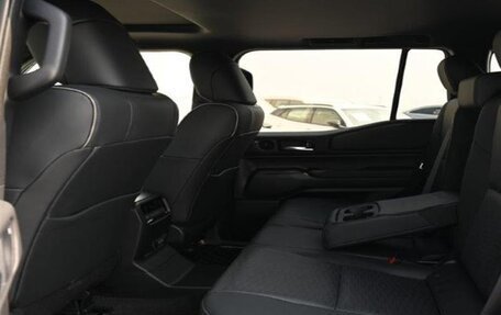 Toyota Land Cruiser Prado, 2024 год, 10 245 333 рублей, 10 фотография