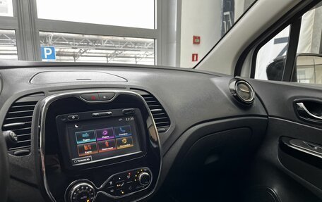 Renault Kaptur I рестайлинг, 2017 год, 1 350 000 рублей, 9 фотография