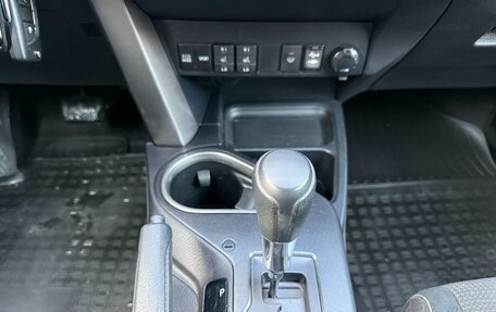 Toyota RAV4, 2015 год, 1 960 000 рублей, 13 фотография