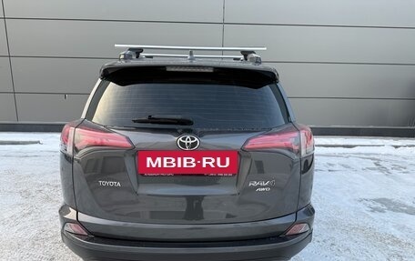 Toyota RAV4, 2015 год, 1 960 000 рублей, 4 фотография