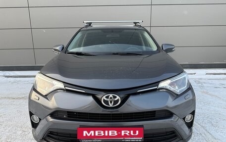 Toyota RAV4, 2015 год, 1 960 000 рублей, 7 фотография
