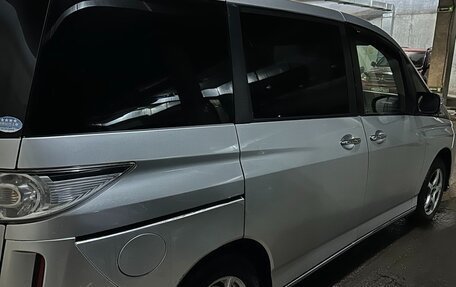 Mazda Biante, 2008 год, 720 000 рублей, 7 фотография