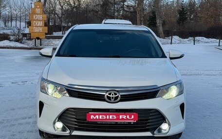 Toyota Camry, 2015 год, 1 970 000 рублей, 2 фотография